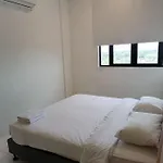 Cityviu At Imperio Professional Suites